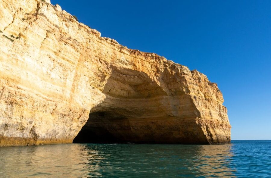 Portimão: Carvalho & Marinha Beach, Benagil Cave Boat Tour - What the 75-minute ride feels like