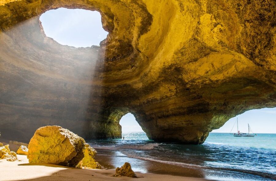 Portimão: Carvalho & Marinha Beach, Benagil Cave Boat Tour - Who should choose this boat tour?