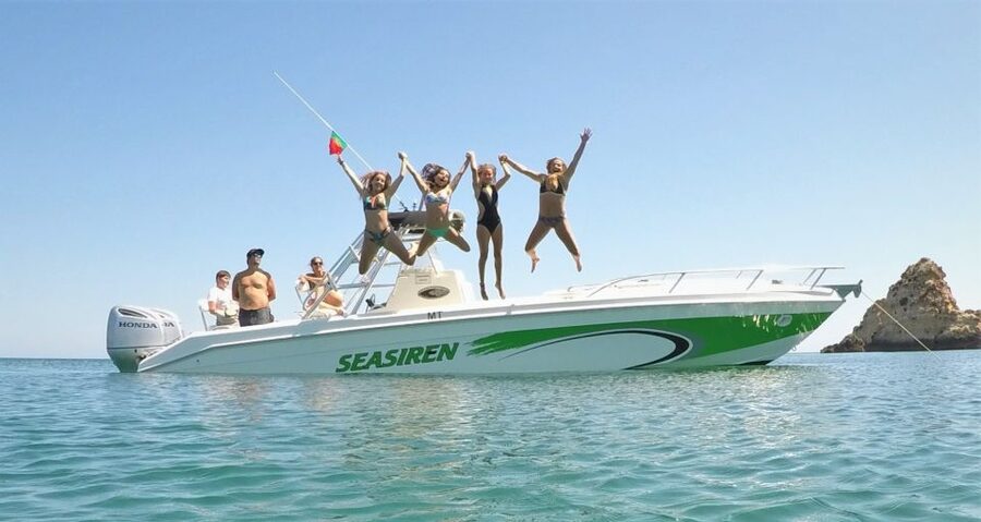 Portimão: Private Benagil Cave Boating Tour - What the crew adds to the day