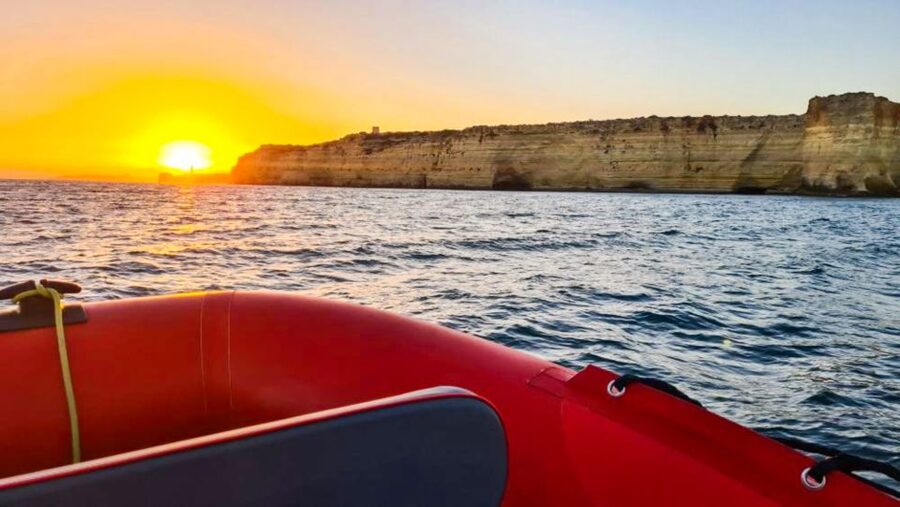 Portimão: Sunset Cruise to Benagil Cave - Key points to know before booking