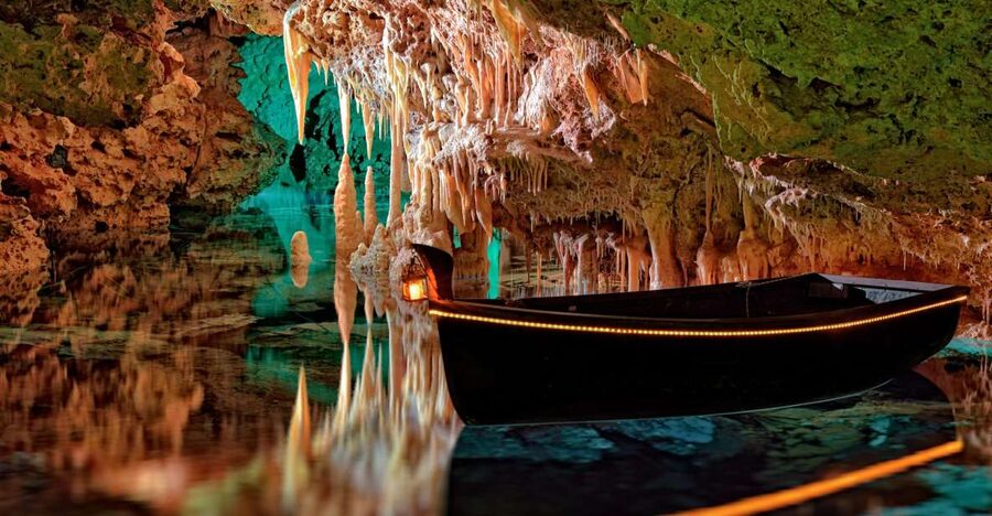 Porto Cristo: Caves of Hams Entry Ticket - A cool hour beneath Porto Cristo