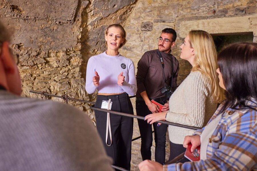 Prague: Medieval Underground Guided Tour - Romanesque and Gothic rooms below street level
