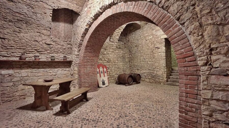 Prague: Medieval Underground Guided Tour - Is two hours enough?