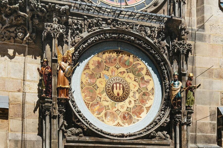 Prague: Old Town, Astronomical Clock and Underground Tour - Key points to know before booking