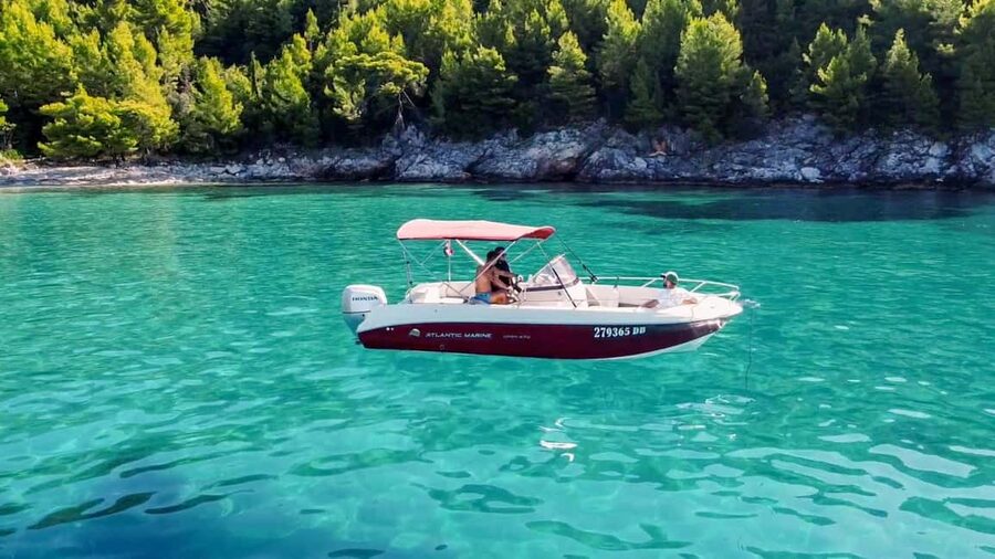 Private Boat to the Blue Cave & Elaphiti Islands with Pickup - The 2.5-hour Koločep escape
