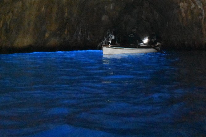 Private Capri, Anacapri and Blue Grotto Tour from Capri - Lunch in Anacapri, with an important caveat
