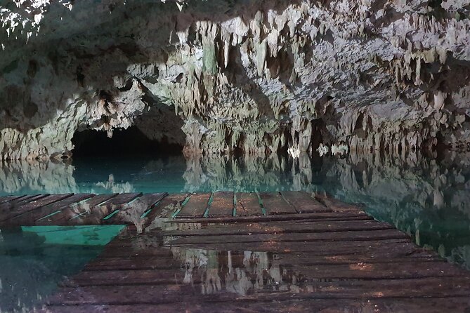 Private Dream Underground World (Off the beaten path Cenote cavernous exploring) - What the private format really buys you