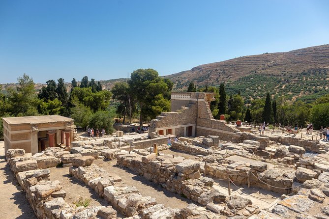 Private Full-Day Knossos-Lasithi Plateau-Cave of Zeus - The Heraklion Archaeological Museum adds the missing pieces