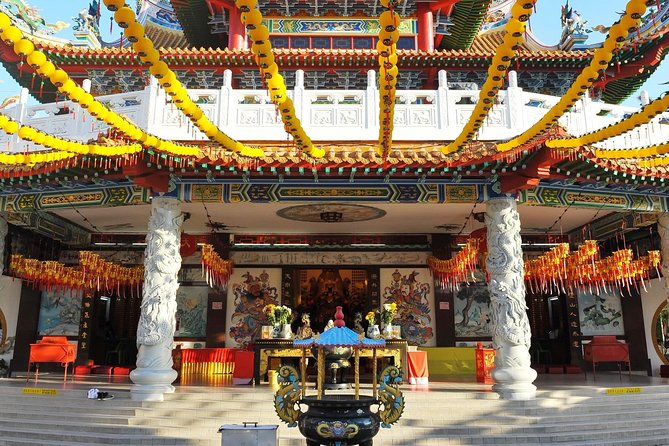 Private Half-Day Batu Caves and Cutural Tour in Kuala Lumpur - A useful four-hour introduction to Kuala Lumpur