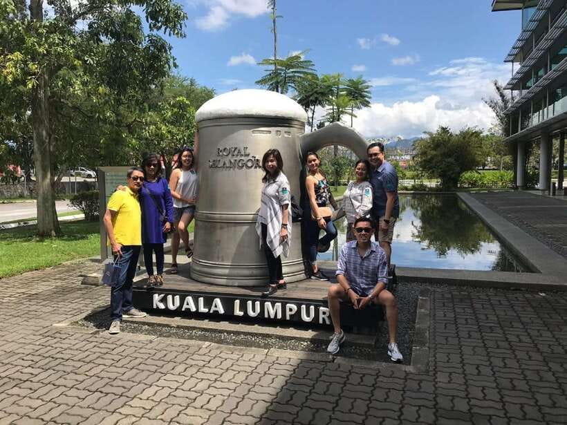 Private KL City Tour with Petronas Twin Towers & Batu Caves - Merdeka Square and Kuala Lumpur’s civic center