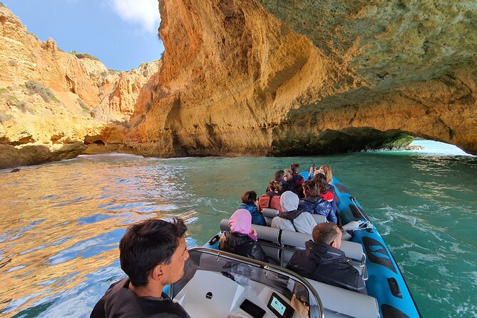 Private Tour Benagil Caves from Portimao - Why the small boat changes the Benagil experience