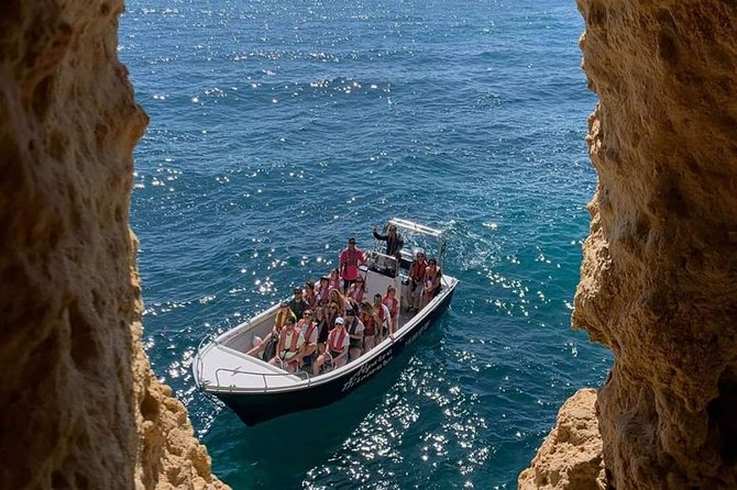Private Tour Benagil Caves from Portimao - A photographer-friendly way to see the coast