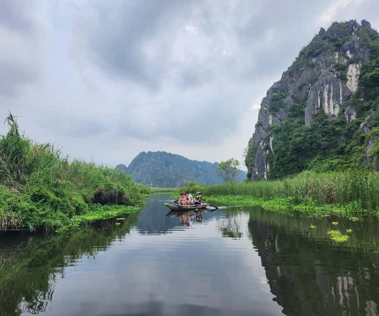 Private Tour: Hoa Lu/Bai Dinh - Trang An - Tam Coc -Mua Cave - Bai Dinh’s huge scale and extra electric-car cost