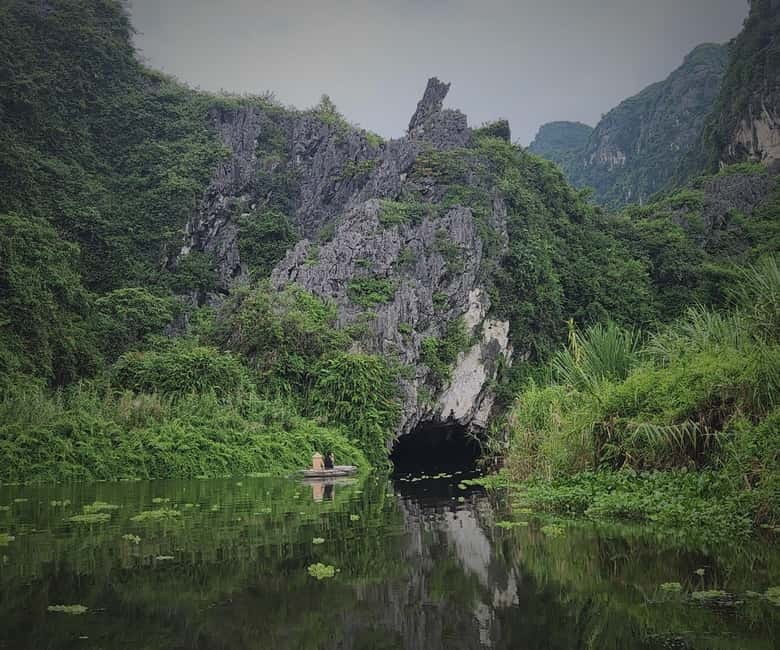 Private Tour: Hoa Lu/Bai Dinh - Trang An - Tam Coc -Mua Cave - What the $106 price really covers