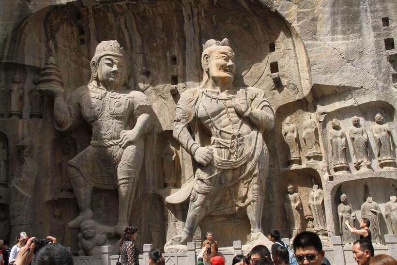 Private Tour: Longmen Grottoes, Shaolin Temple & Kungfu Show - Why this private day trip works