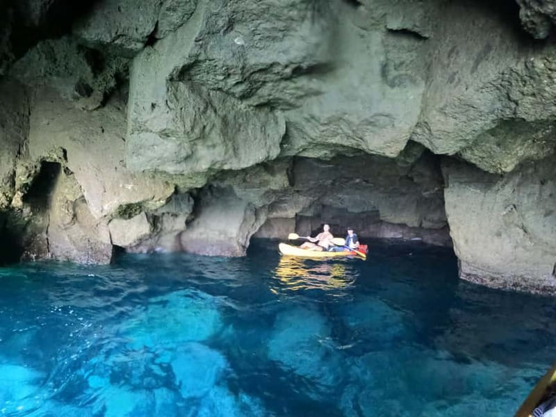 Puerto Mogán: Guided Adventure Kayak Tour in Caves & Snorkel - The guide makes a real difference