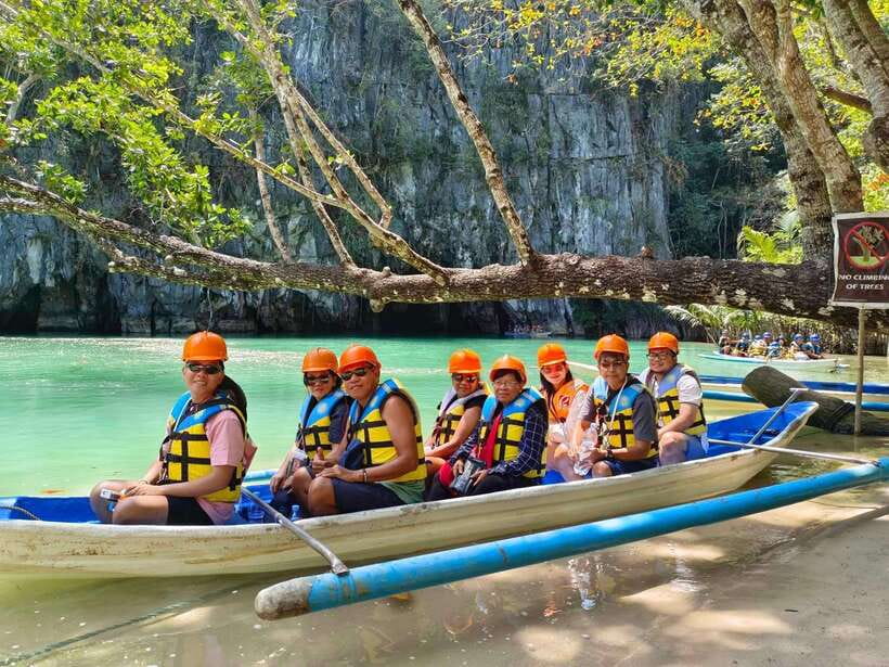Puerto Princesa: Underground River Tour - The 20-minute motorboat ride to the cave