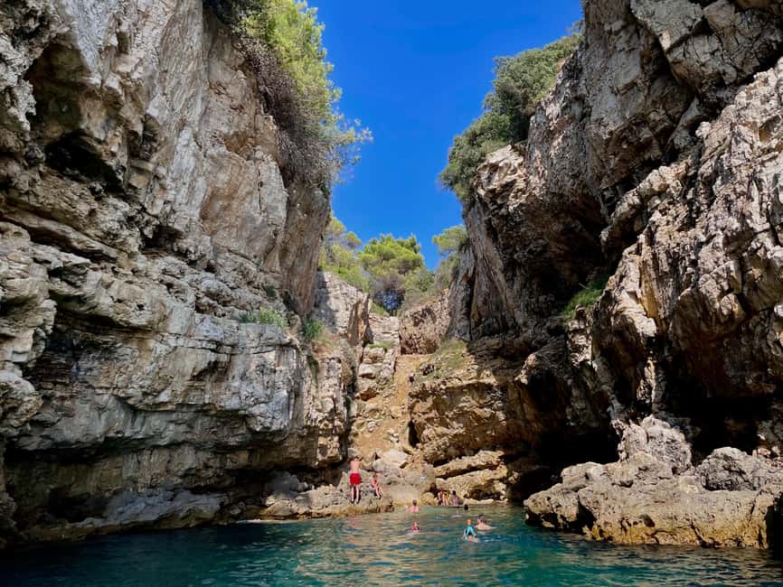 Pula: Cave, Canyon and Island Kayak Tour Snorkel&Explore - The guide and the pace of the group