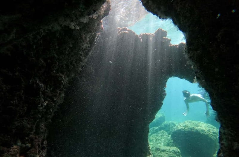 Pula: Cave Kayak, Snorkeling, Cliff Jumping All-in-one Tour - Why Cape Kamenjak makes a good kayaking base
