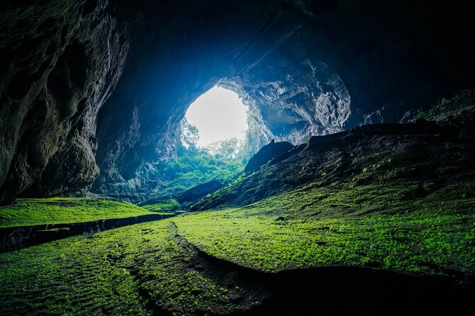 Pygmy Cave | The magnificent cave in Phong Nha | 2 days 1 night - Camping at the cave mouth keeps the night simple