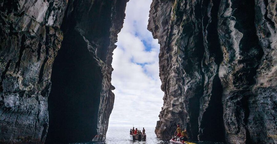 Rabo de Peixe: Cave Boat Tour on The North Coast - Santa Iria’s old port and the quieter coast