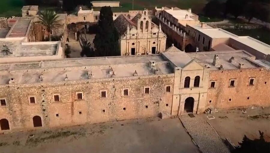 Rethymno: Melidoni Cave and Arkadi Monastery Half-Day Trip - What to bring and how to plan the day