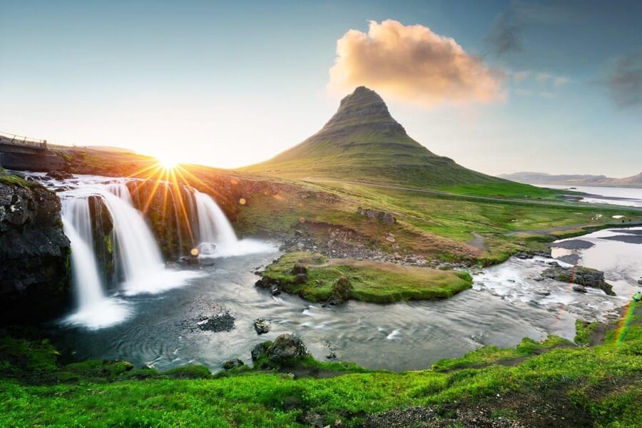 Reykjavik: Snæfellsnes Day Trip with Vatnshellir Lava Cave - Kirkjufell: Iceland’s famous arrowhead mountain