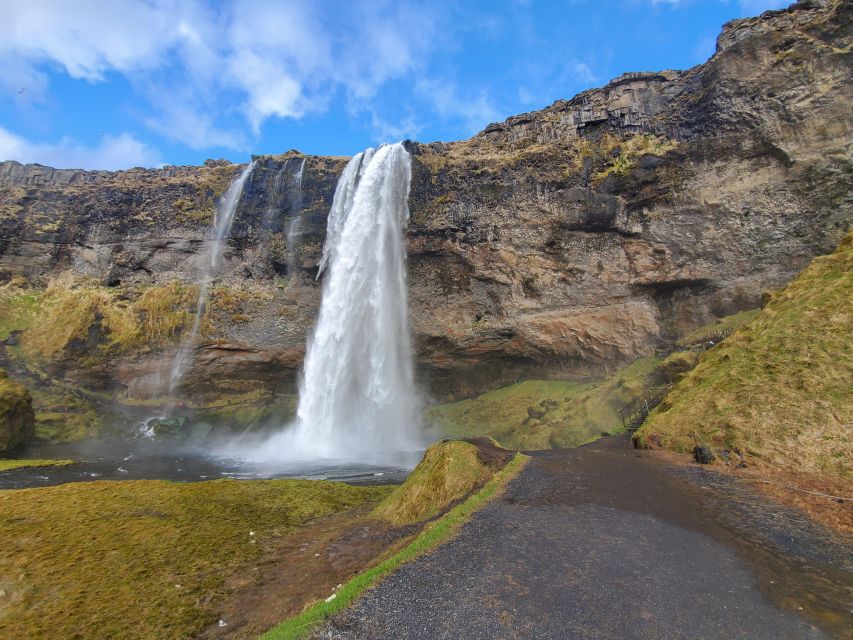 Reykjavik: South Coast and Katla Ice Cave Small Group Tour - Seljalandsfoss gives you the first big wow