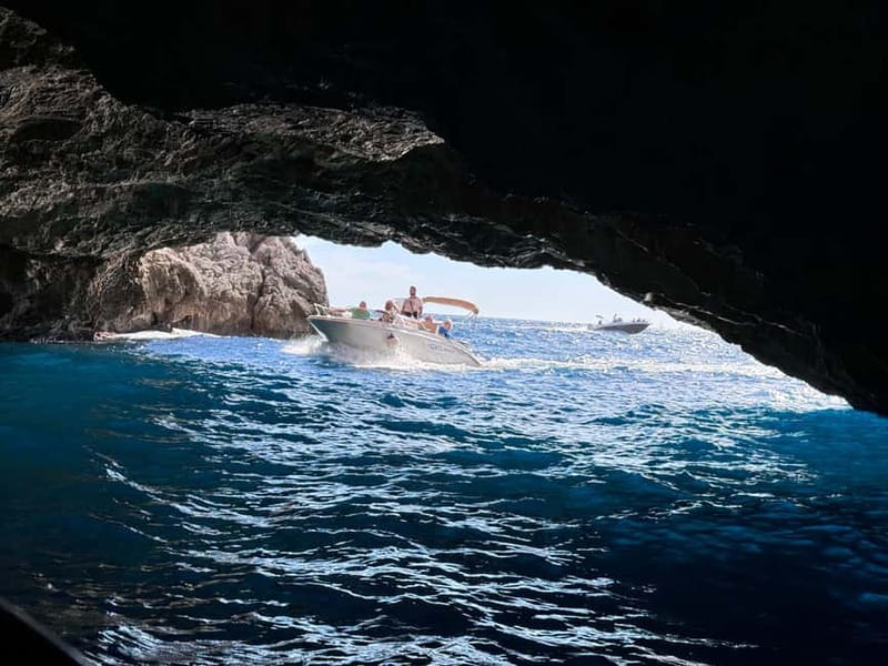 Risan: Blue Cave, Our Lady Of The Rocks - Pick Up - What the speedboat format really means