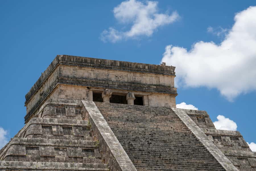 Riviera Maya: Tour to Cobá and Chichén Itzá with a Cenote and optional lunch - Chichén Itzá and the famous pyramid