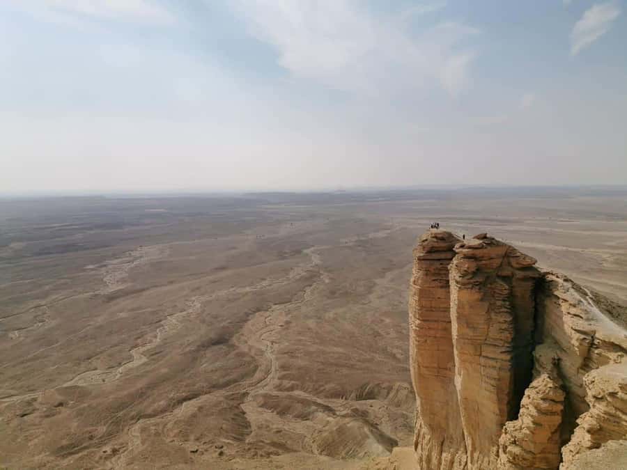 Riyadh Edge of The World and Bat Cave Visit by Bus - Should you book the Edge of the World and Bat Cave trip?