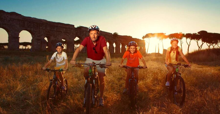 Rome: Appian Way, Catacombs, & Roman Aqueducts E-bike Tour - Through the Aurelian Walls and toward the ancient road