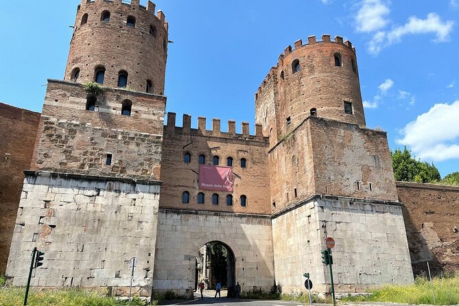 Rome Catacomb & Appian Way Small-Group Tour by Golf Cart - Circus of Maxentius brings ancient Rome into the open