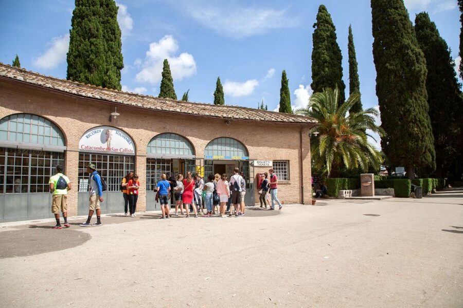 Rome: Catacomb of St. Callixtus and Appian Way Guided Tour - The Roman aqueducts at Parco degli Acquedotti