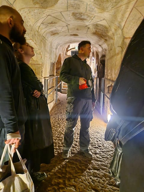 Rome: Catacombs Express ENGLISH Guided Tour - SKIP THE LINE - Who should book this catacomb tour