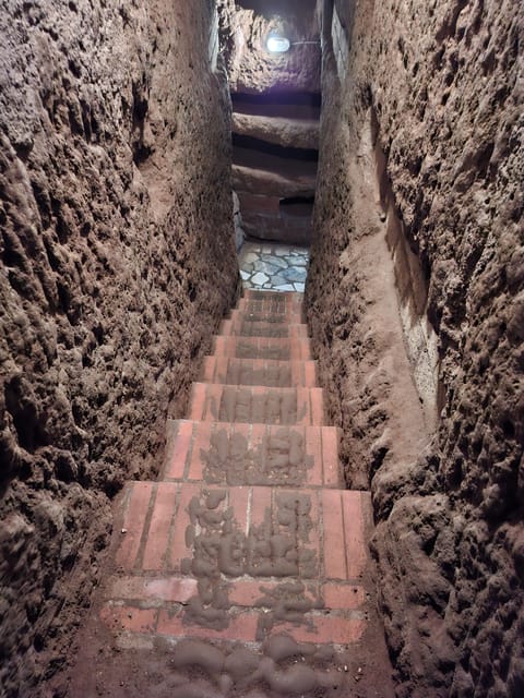 Rome: Catacombs Express ENGLISH Guided Tour - SKIP THE LINE - Meeting your guide in the garden