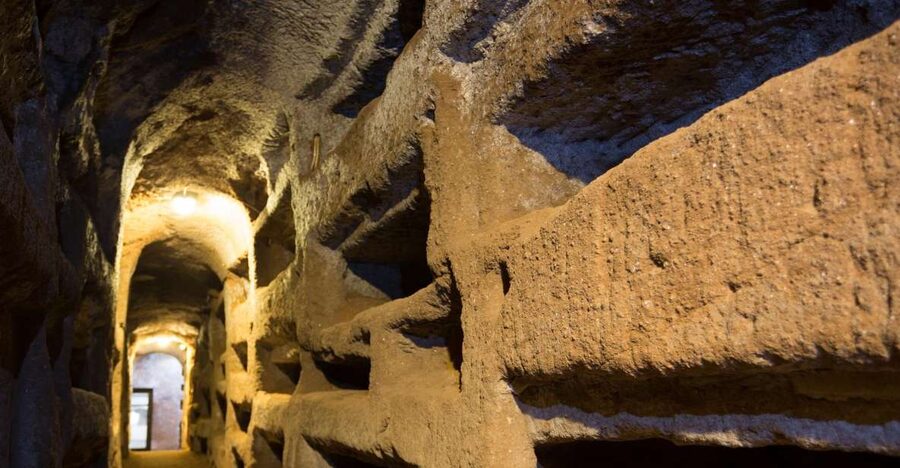 Rome Catacombs Night Tour & Santa Maria Maggiore After Hours - Meeting at Piazza della Repubblica