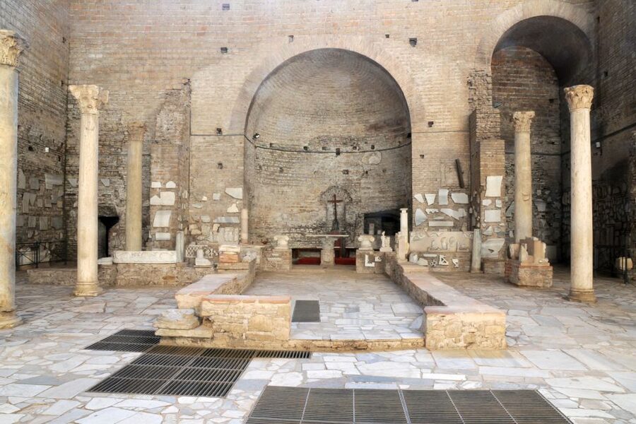Rome: Catacombs of Domitilla Entry Ticket & Guided Tour - The crypt of Nereus and Achilleus