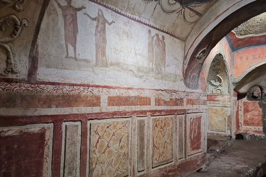 Rome: Catacombs of Priscilla Entry Ticket & Guided Tour - Why Priscilla offers a different side of Rome