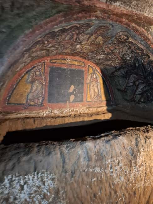 Rome: Catacombs Skip-the-Line Tour in English - The tombs of Nereus and Achilleus