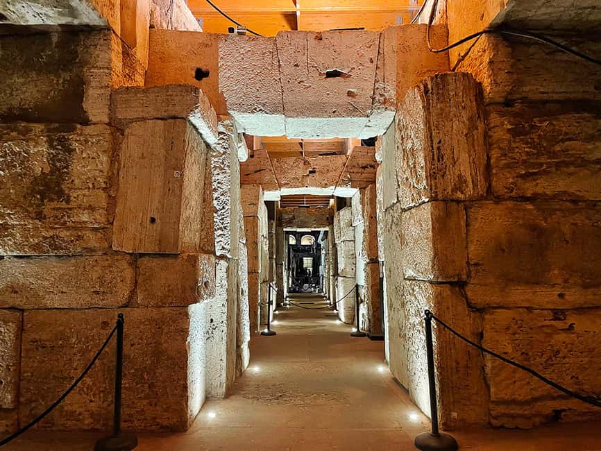 Rome: Colosseum Underground and Arena Tour - Palatine Hill and its panoramic photo stop