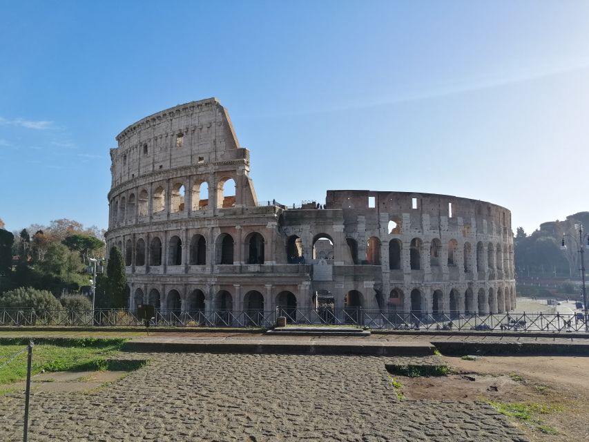 Rome: Colosseum, Underground & Roman Forum Private Tour - Seeing the arena floor from the inside