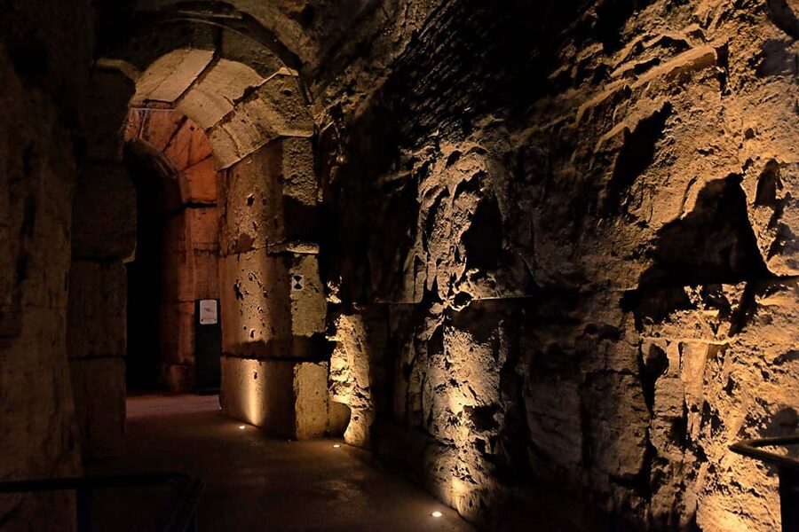 Rome: Exclusive Colosseum Underground and Arena Guided Tour - Seeing the upper levels and Colosseum attic