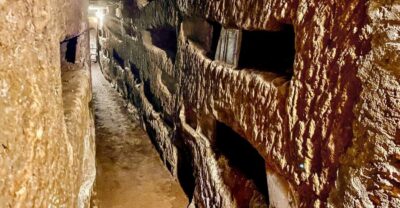 Guided Roman Catacombs Tour with Transfers