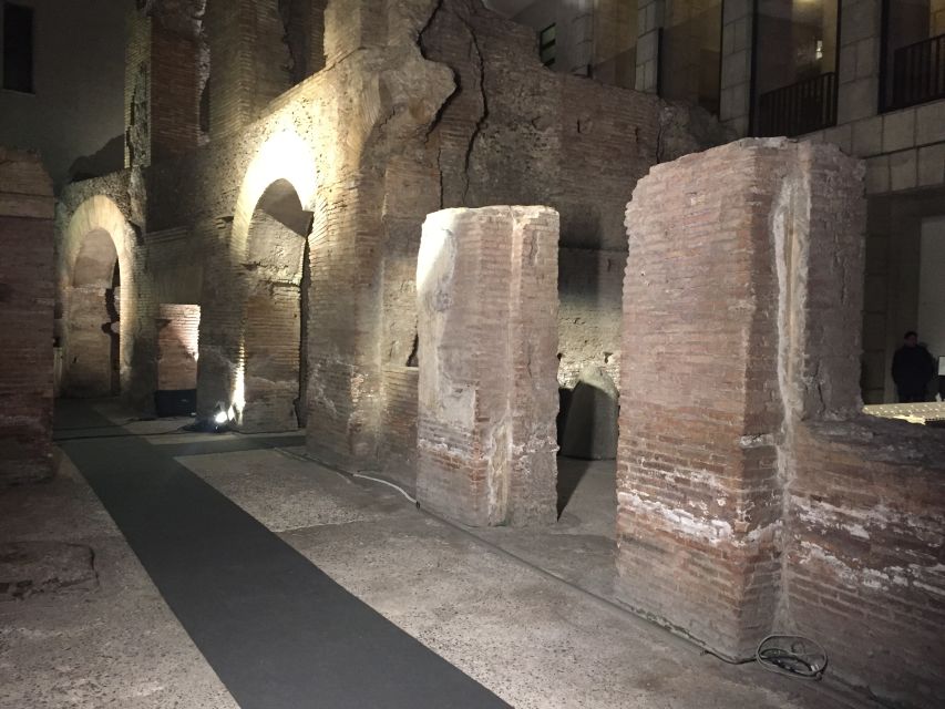 Rome: Guided Underground Tour - Ancient sport beneath Piazza Navona