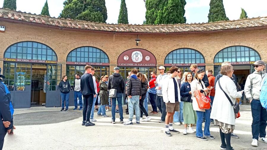 Rome: Official Catacombs Guided Tour with Golf Cart Shuttle - The Appian Way and Rome’s quieter side