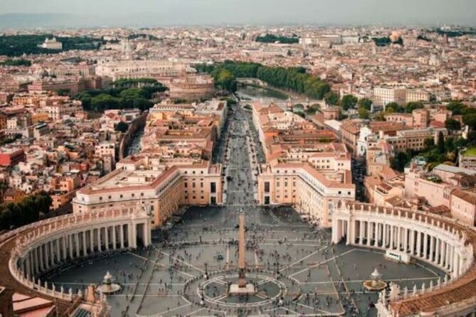 Rome: St. Peter's Basilica and Vatican Grottoes Guided Tour - Michelangelo’s Pietà and the church’s works of art