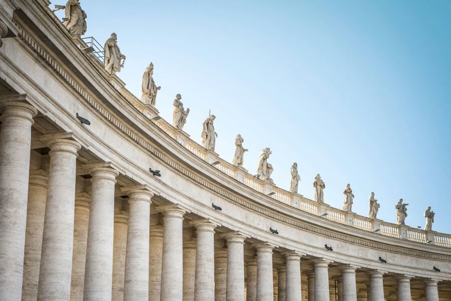 Rome: St. Peter's Basilica and Vatican Grottoes Guided Tour - Who will enjoy this tour most