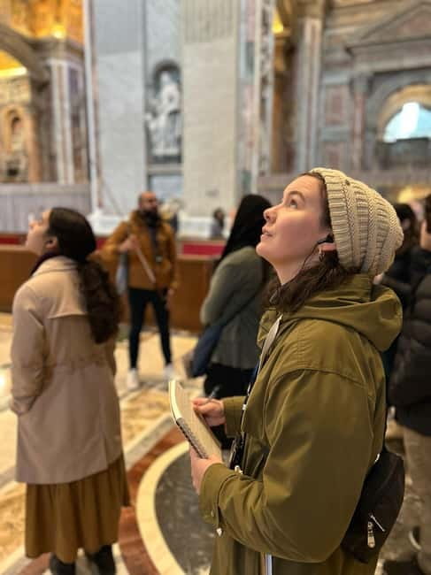 Rome: St. Peter’s Basilica Tour with Vatican Grottoes - Michelangelo’s Pietà rewards a slower look