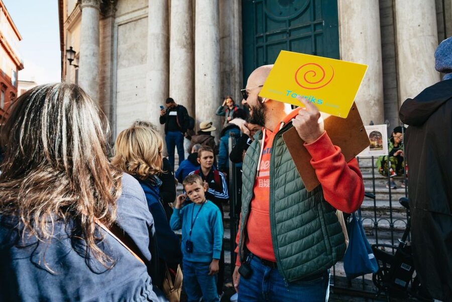 Rome: Trevi Fountain and Underground Guided Tour - Key points to know before booking